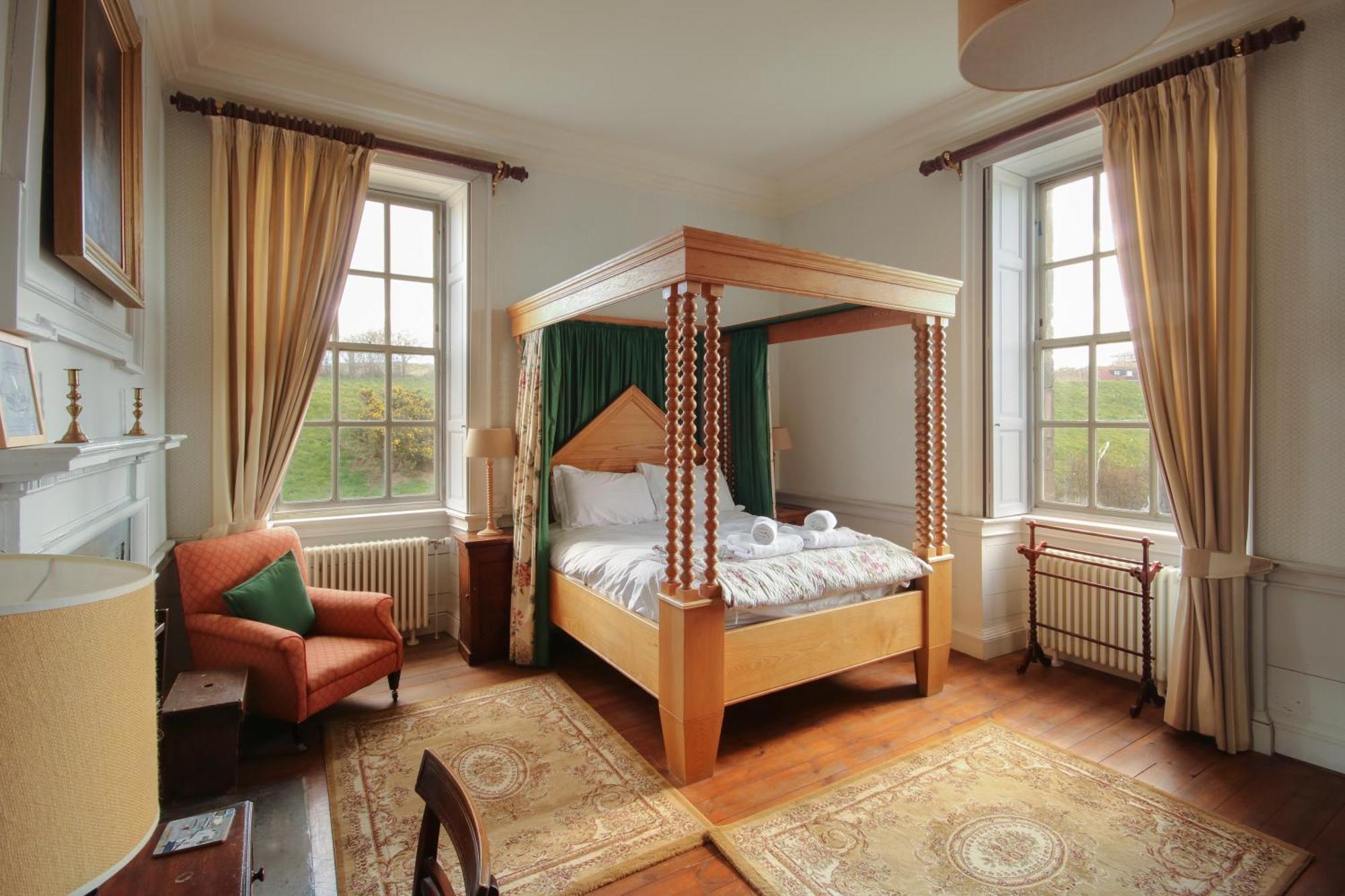 Merchant'S House - Large Two Floor Apartment!! Sleeps Up To 11 People, First Floor Available Separately, Sleeping 2 People At A Reduced Rate!!! Eyemouth Buitenkant foto