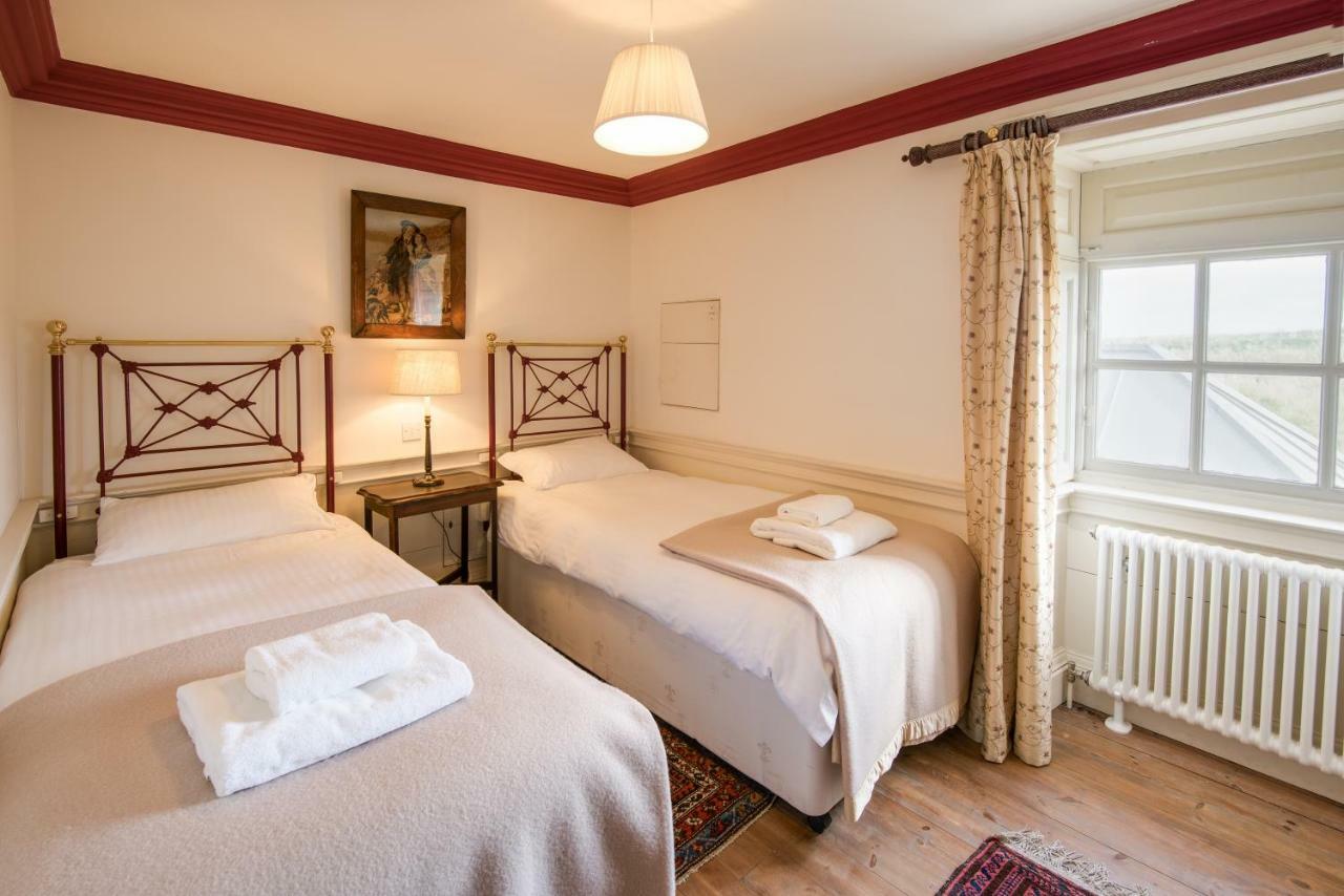 Merchant'S House - Large Two Floor Apartment!! Sleeps Up To 11 People, First Floor Available Separately, Sleeping 2 People At A Reduced Rate!!! Eyemouth Buitenkant foto